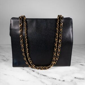 Vintage Chanel caviar leather tote